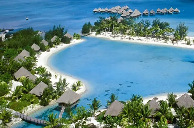 Romantic Andaman honeymoon travel guide featuring Port Blair and Havelock Island beaches