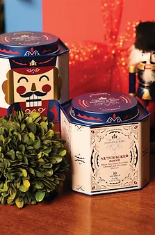 Nutcracker_Blend_Tin_of_30_Sachets_Mood2.jpg.webp