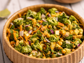 SALADA CROCANTE DE BRÓCOLIS