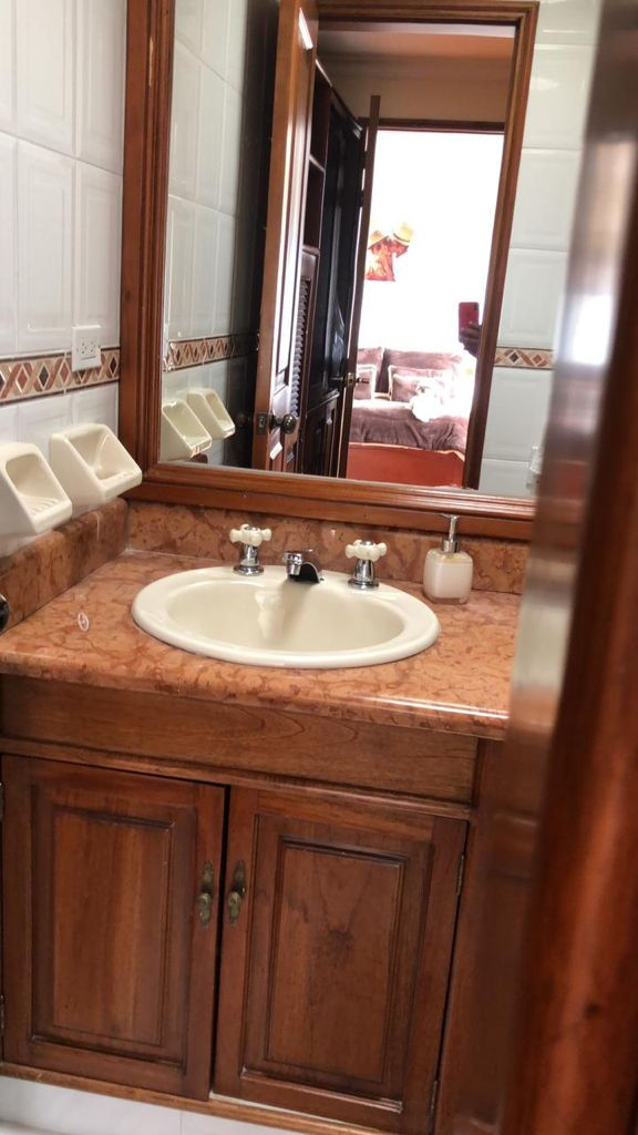 Miniatura: VENTA Apto B/ Bella suiza. Área 280 mtrs.