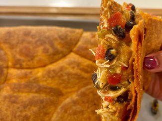 Easy High-Protein Sheet Pan Chicken Quesadilla Bake Recipe for Busy Weeknights