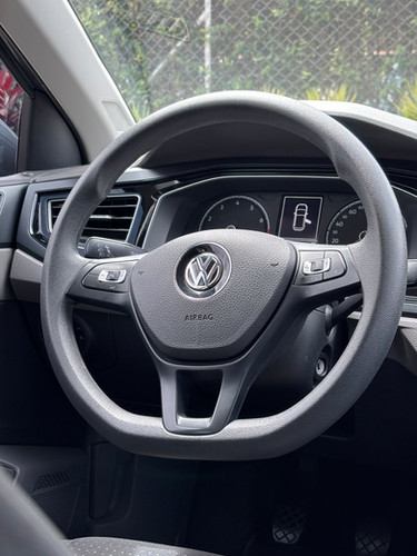VOLKSWAGEN POLO COMFORTLINE 2020