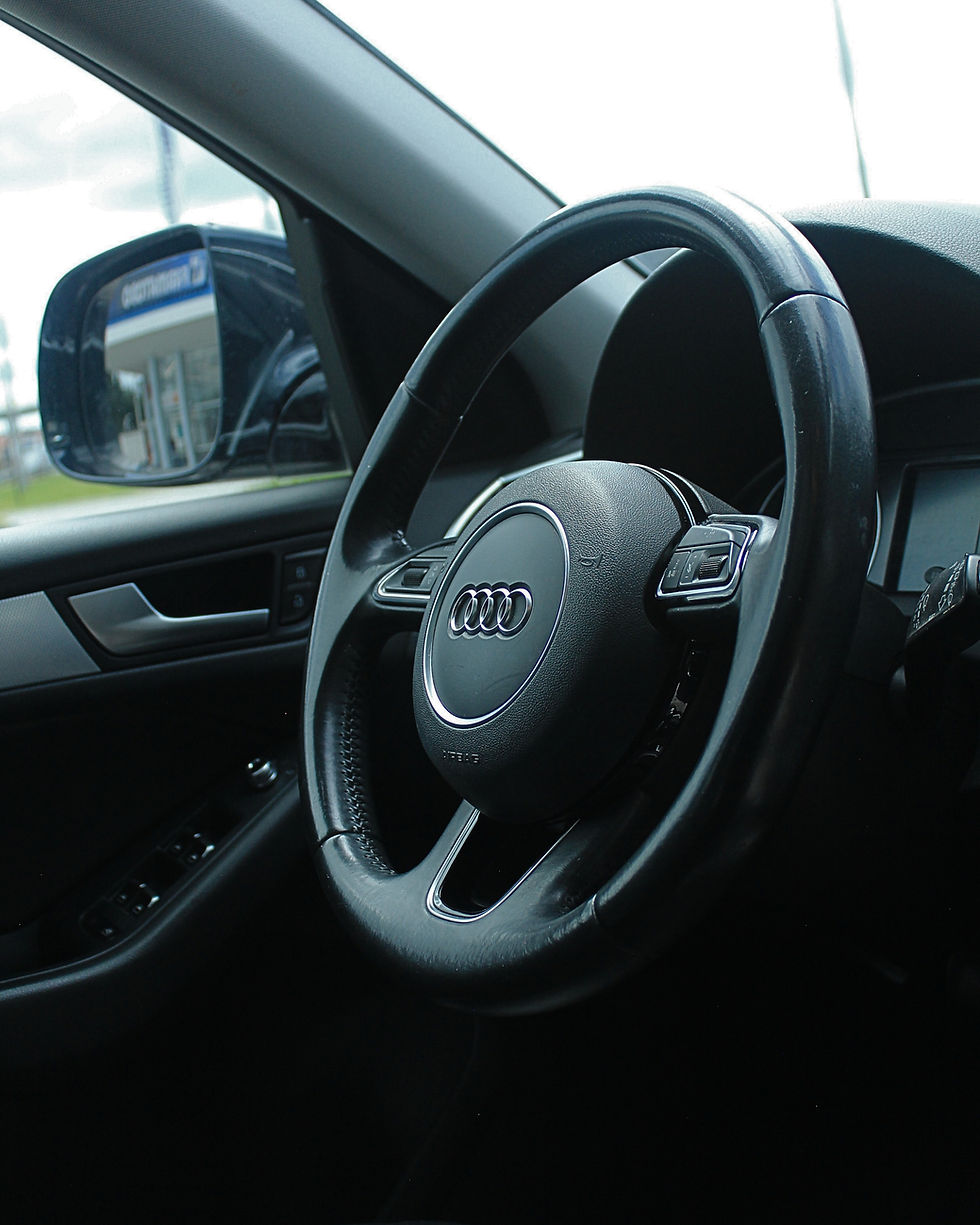 Miniatura: AUDI Q5 AMBITION + 2017