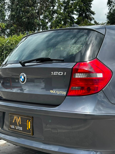 BMW 120I 2008