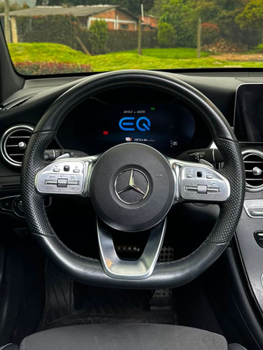 MERCEDES BENZ GLC300E 2022