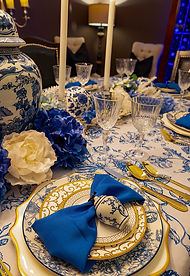 chinoiserie-table-setting-inspiration.jpg
