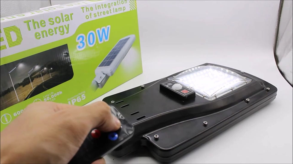 Miniatura: Luminária Solar de Segurança 30 W com Controle