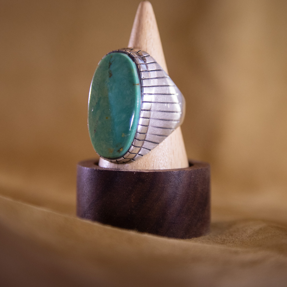 Navajo Sterling Silver Kingman Turquoise Ring — Front View