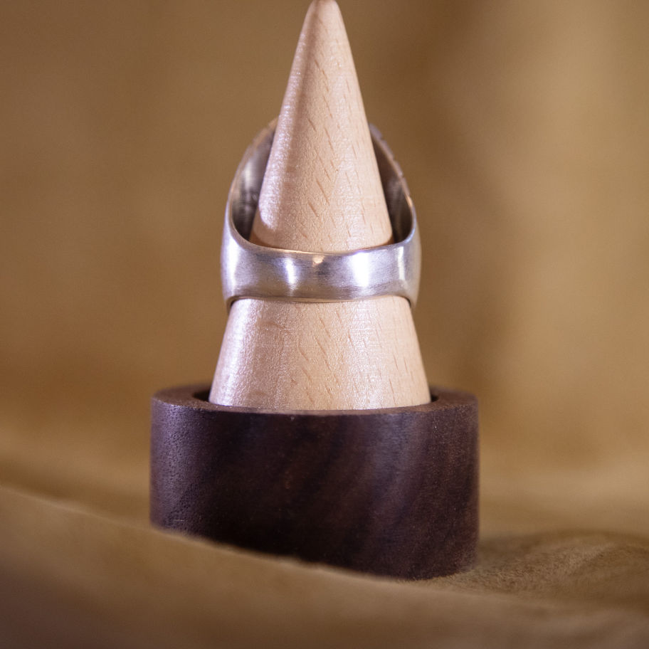 Navajo Sterling Silver Kingman Turquoise Ring — Back View