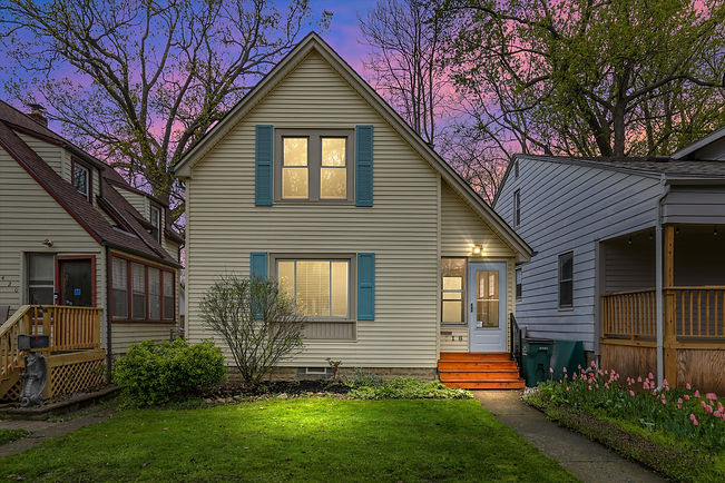 01-416 E Breckenridge St - twilight.jpg