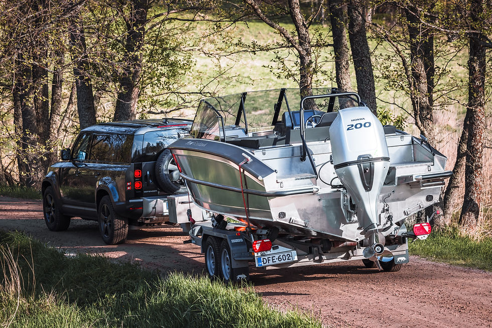 Thumbnail: SILVER SEAHAWK BRX