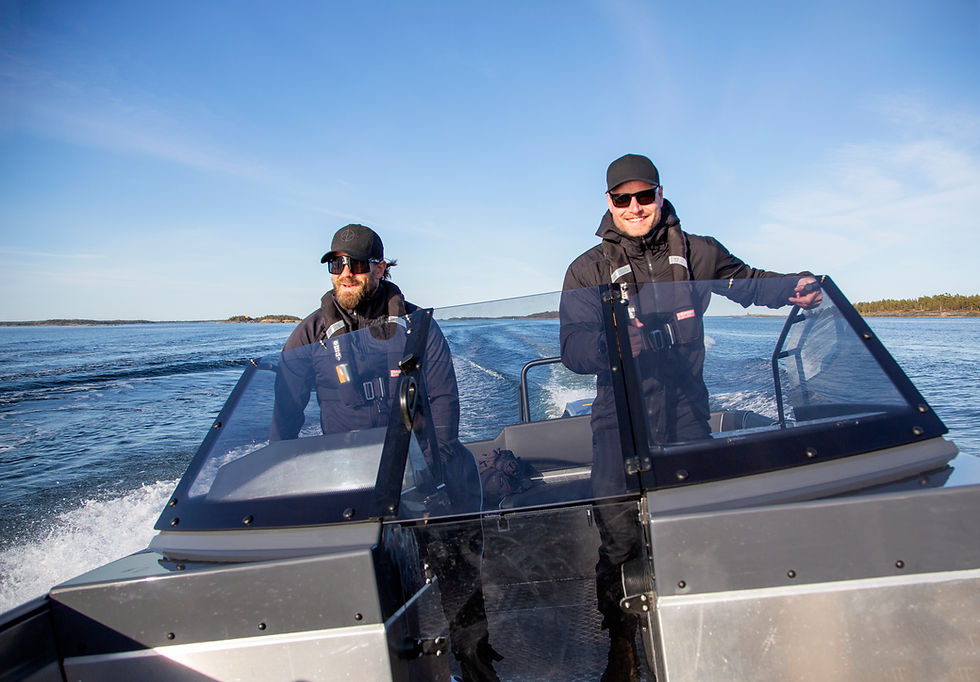 Thumbnail: SILVER SEAHAWK BRX