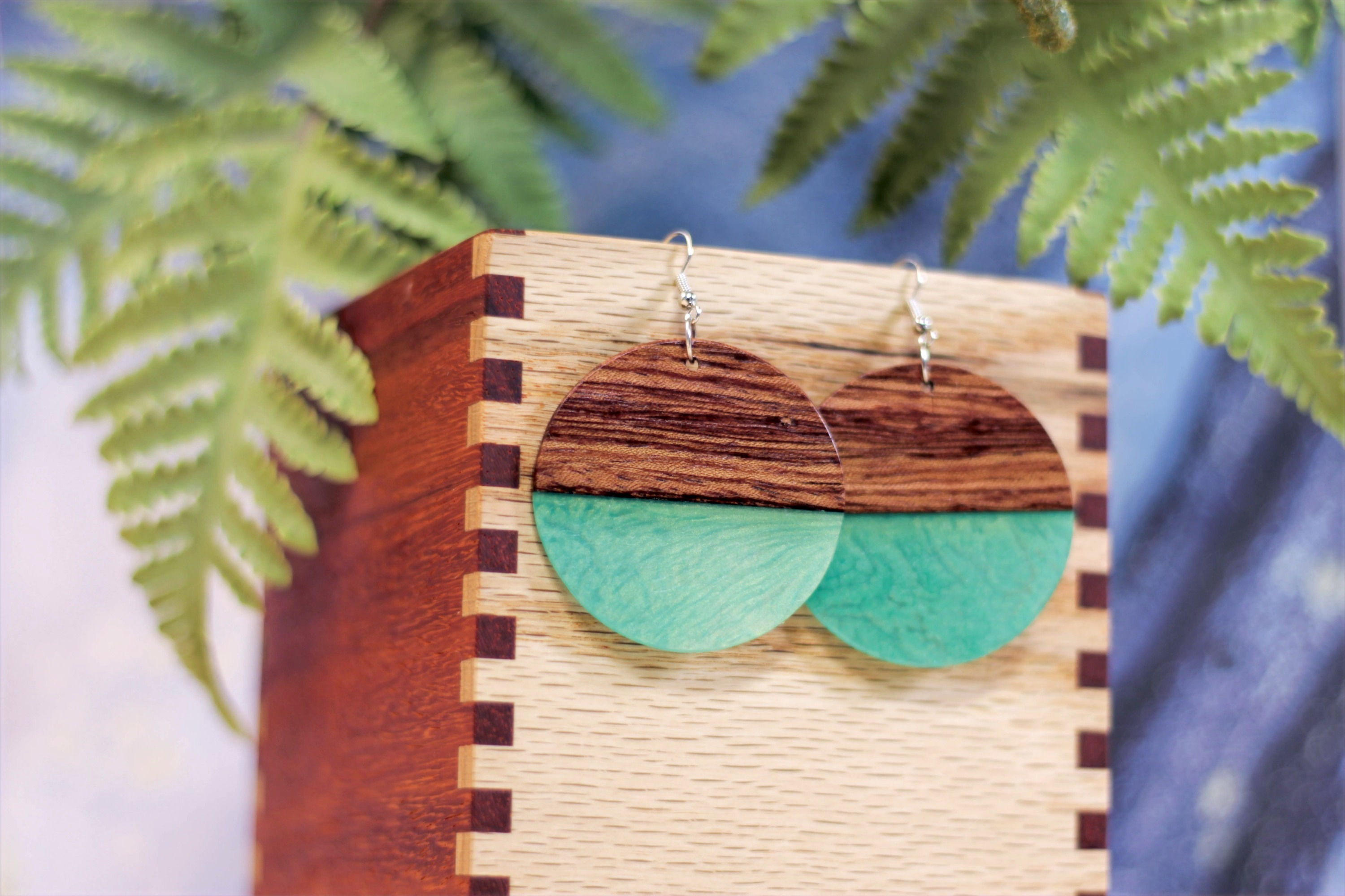 Bubinga/Emerald Circle Earrings