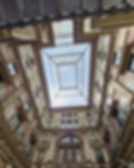 Teto de vidro e ferro da Galleria Sciara