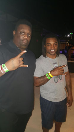 WITH CEDRIC BENSON