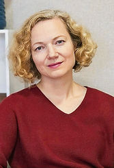 Ilona Snitka_edited.jpg