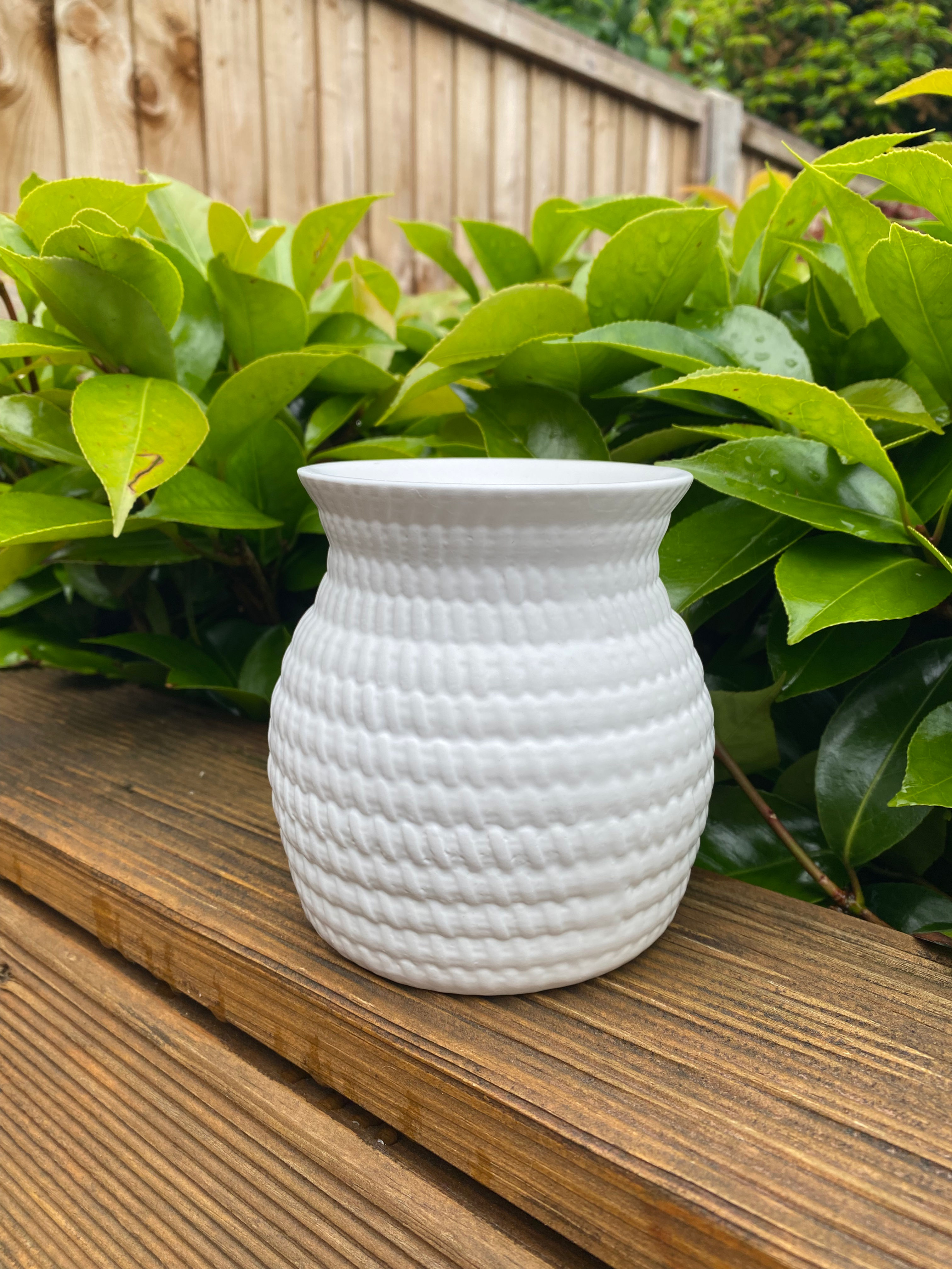 Elara (Woven) Burner