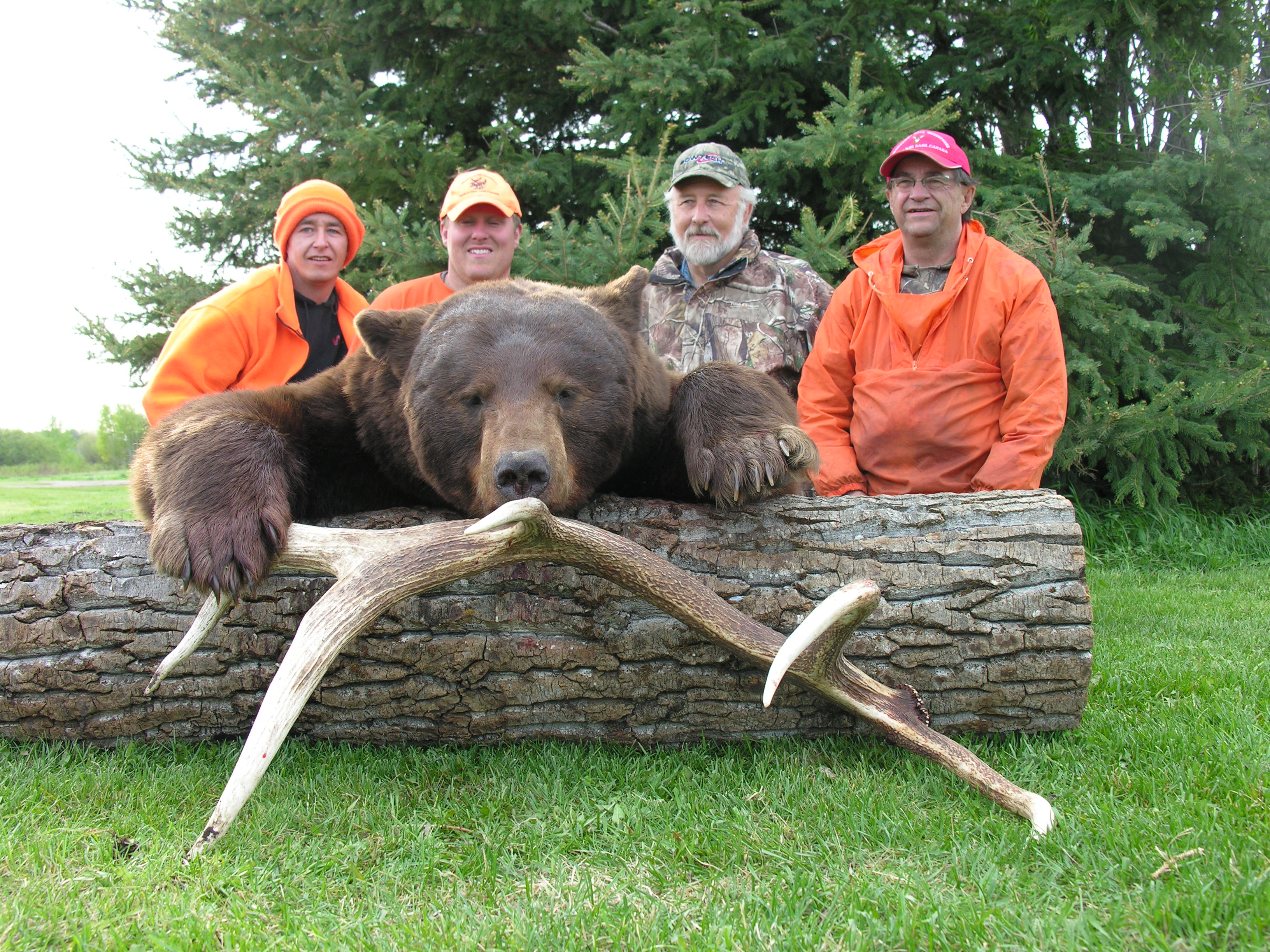 Forfaits de chasse au gros gibier — Blueberry Hill Outfitters – Blueberry Hill Outfitters