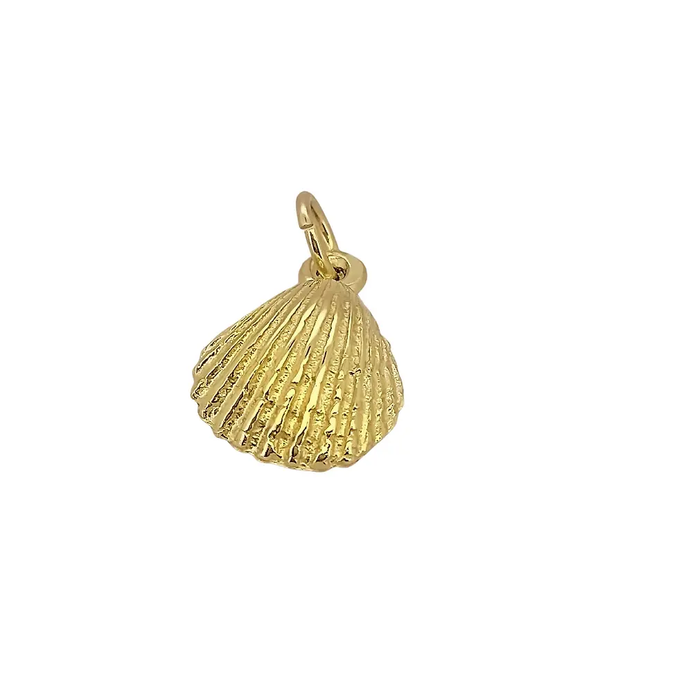 Thumbnail: 9ct yellow gold seashell pendant angled to show texture and depth