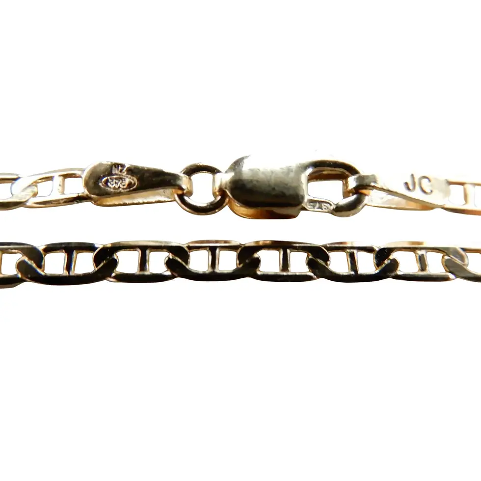 Thumbnail: 9ct yellow gold 2.4mm anchor chain necklace close-up with polished links