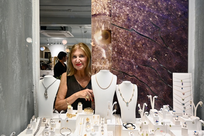 Writer: Evi Asteriadi