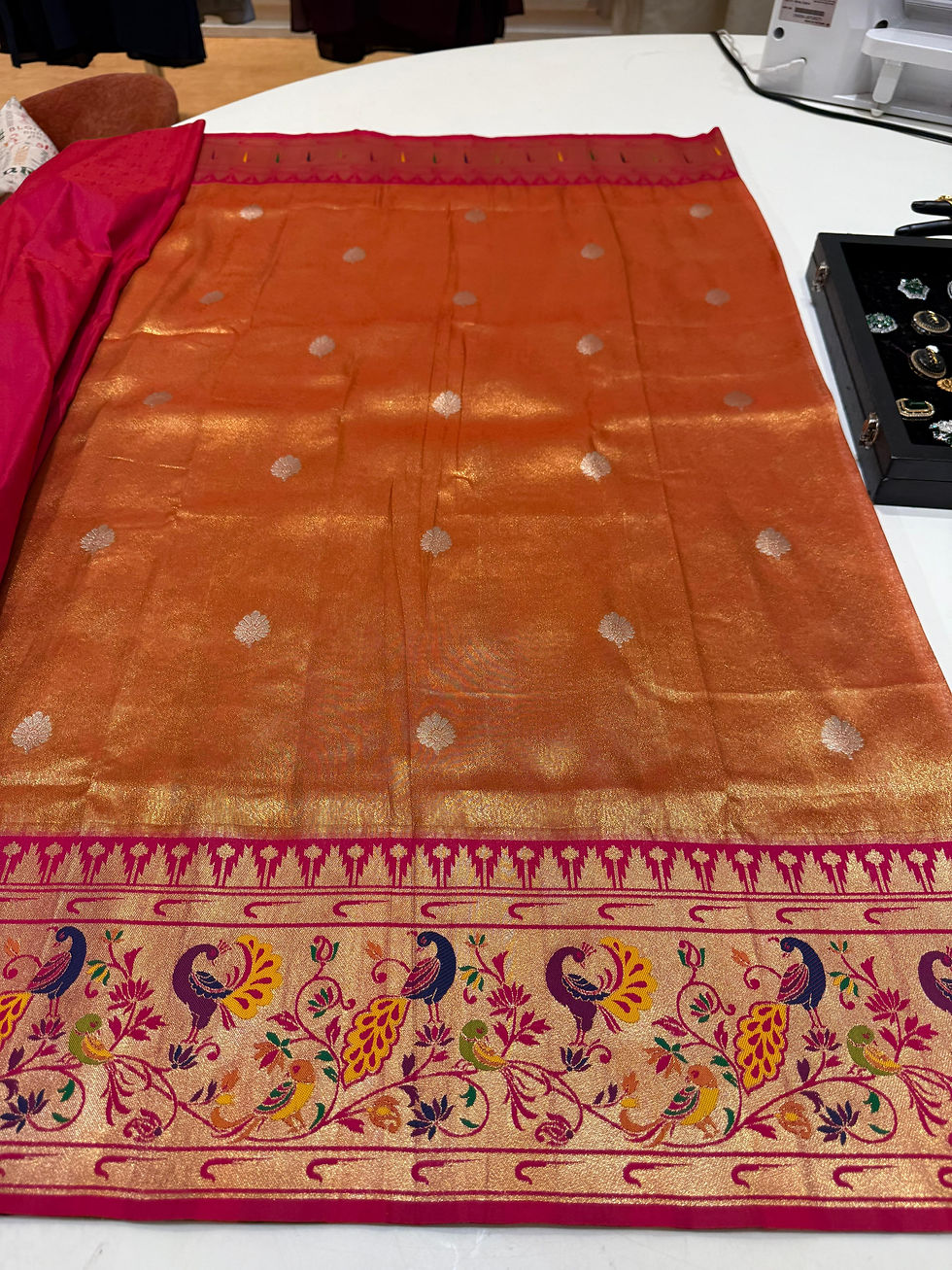 Thumbnail: Tissue Paithani