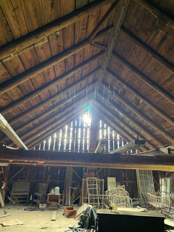 Cox District Road Mid 1800's Barn