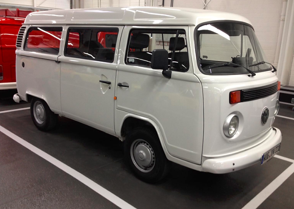 Kombi Standard da VW Alemanha.png