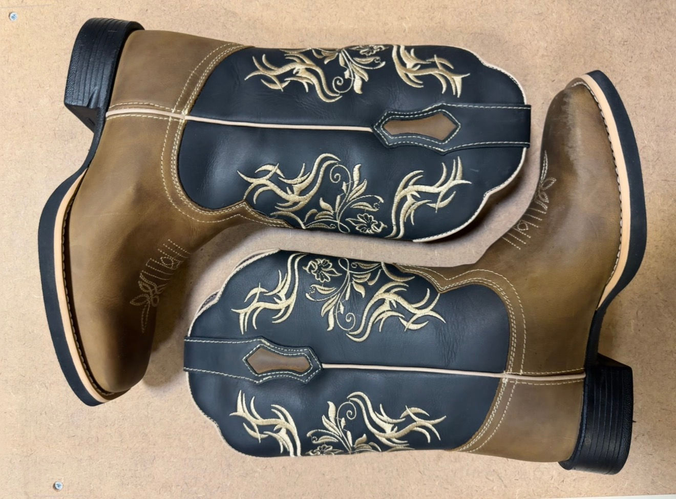 Bulls horse fossil cas/pto 53011