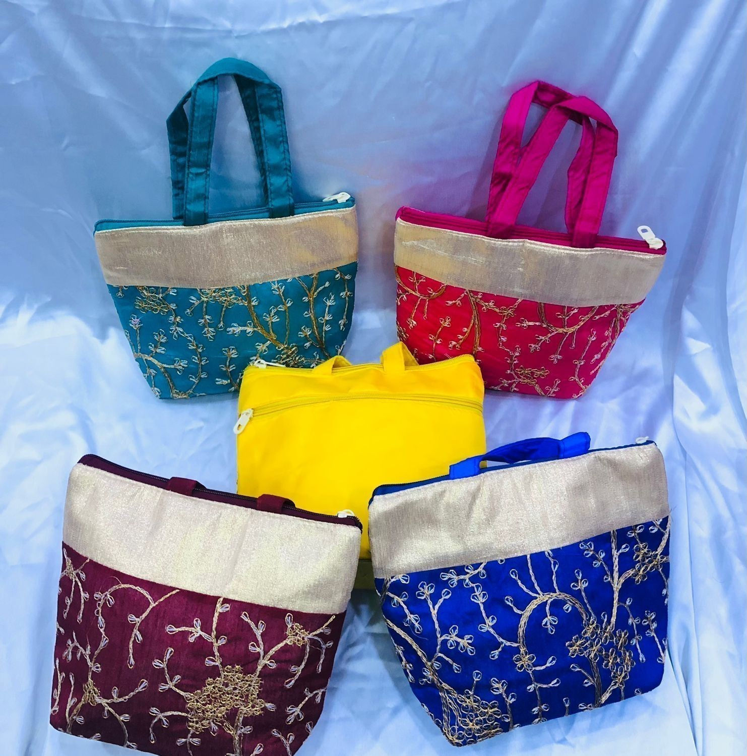 Raw Silk Embroidery Small Gift Handbag