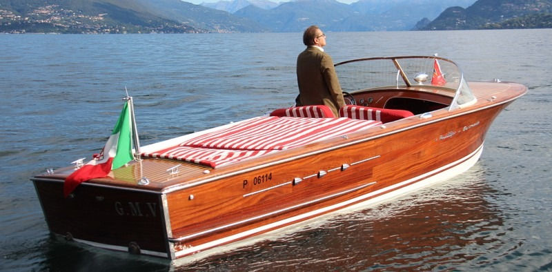 Dopo 60 anni rinasce un motoscafo Posillipo Bermuda
