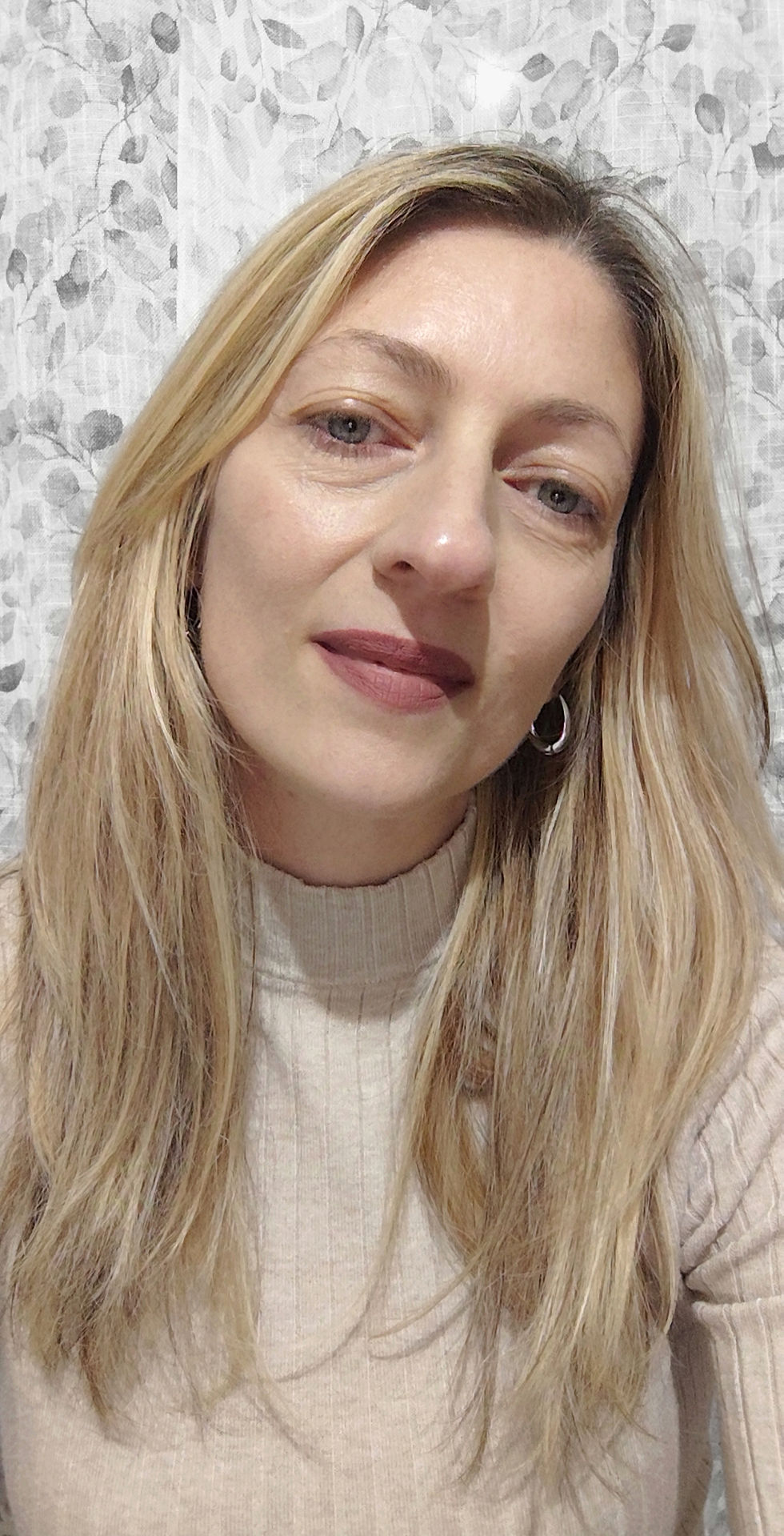 H Όλγα Βακούφη και η συνέντευξή της στο Book Me Up