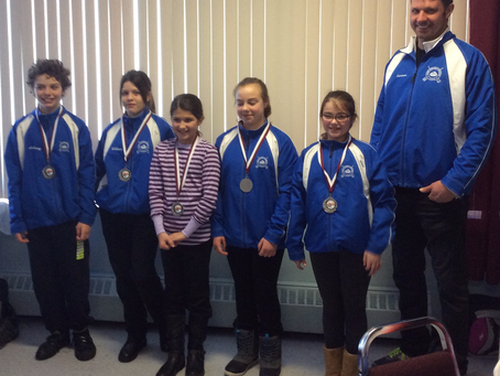 Médaille d'argent au tournoi junior de Chicoutimi