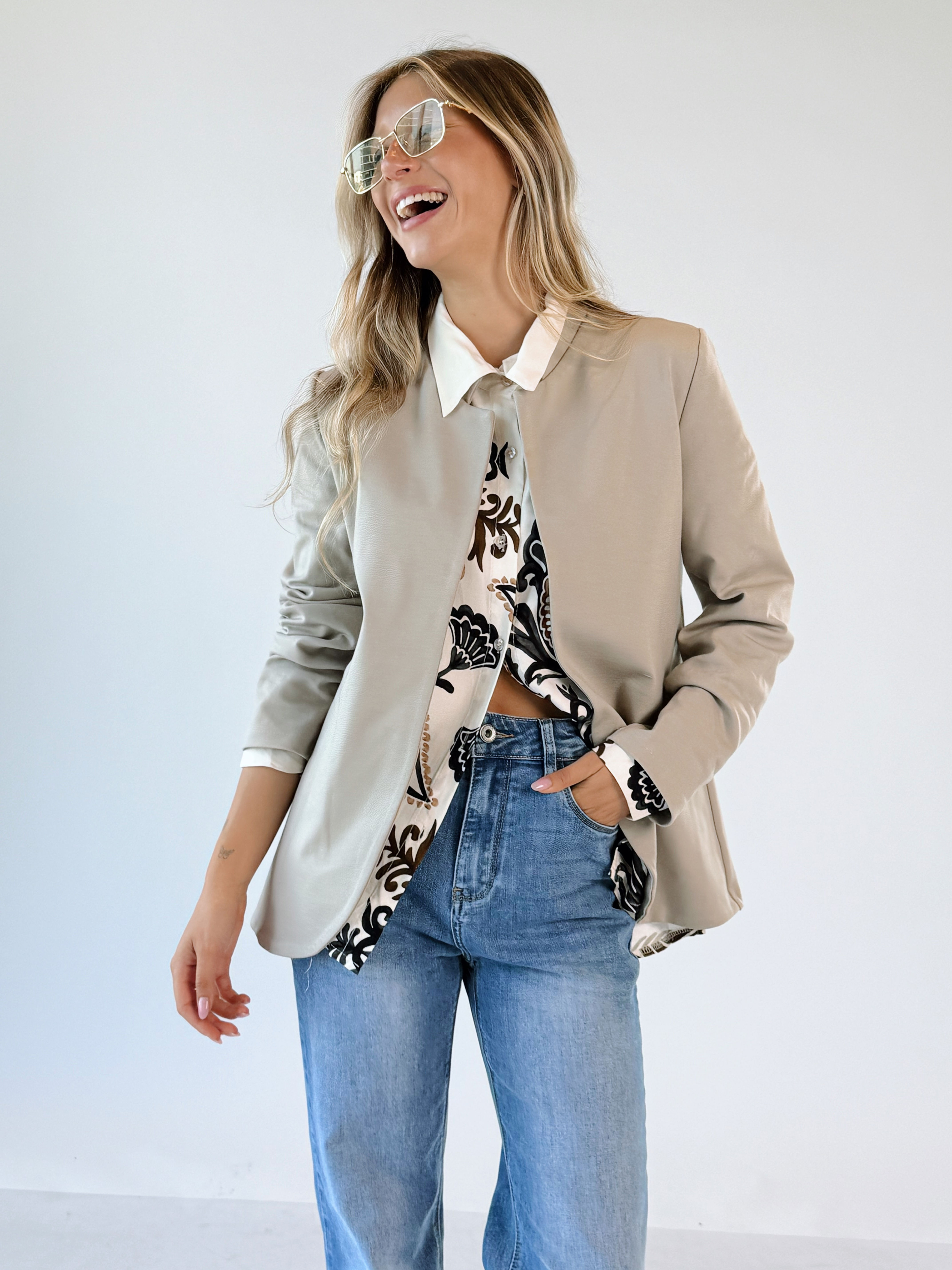 ג׳קט פורטו ללא כפתורים | בז׳ 