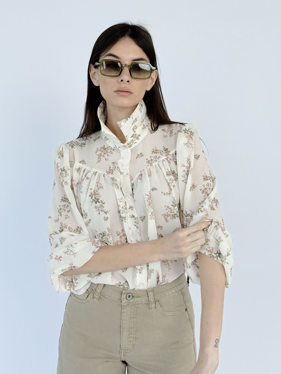 תמונה ממוזערת: מכופתרת מרי אשלי פרחונית 