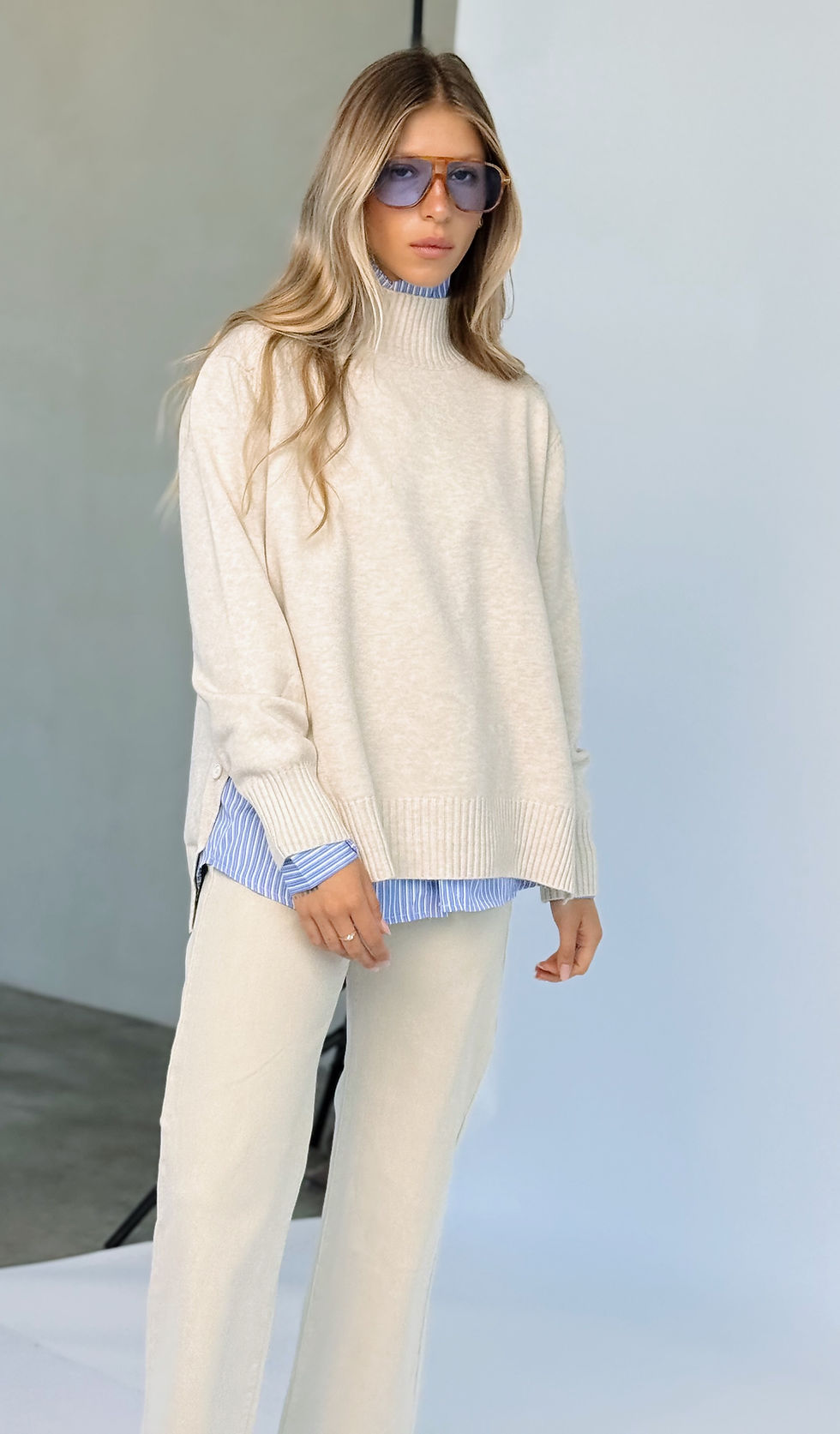 תמונה ממוזערת: סריג שלי כפתורים בצד אובסייז|בז