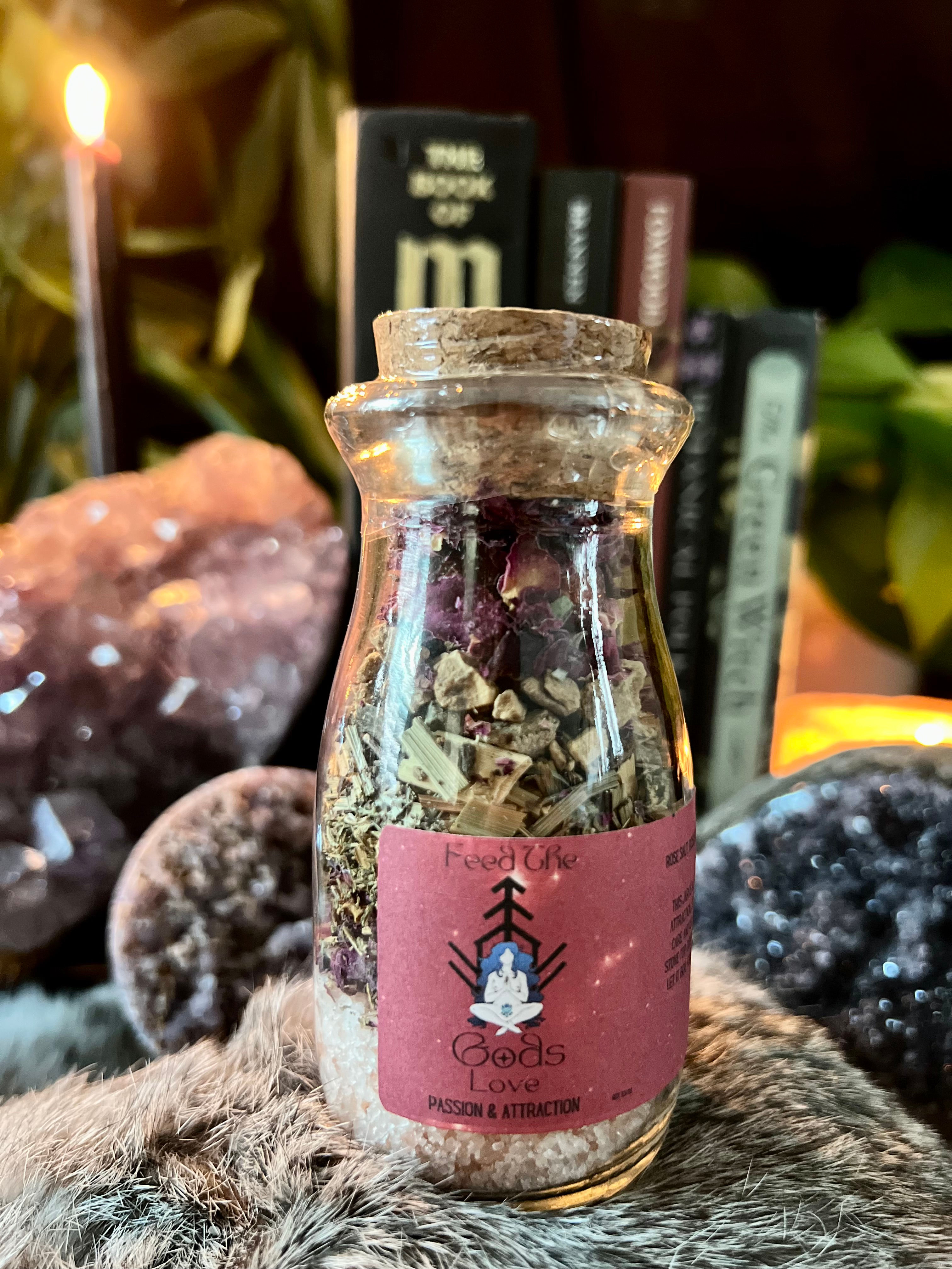 Attracting Love Ritual Jar (3.5 net oz)