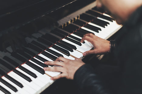 Piano B&W