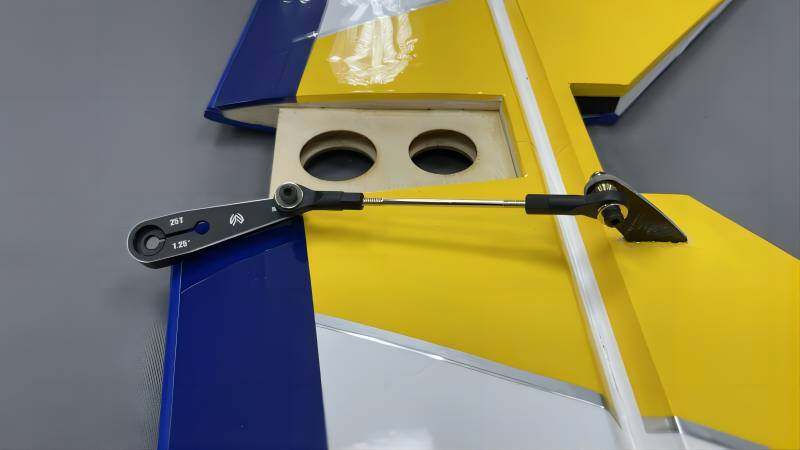 Miniatura: 60" Yak-54 - PNP version