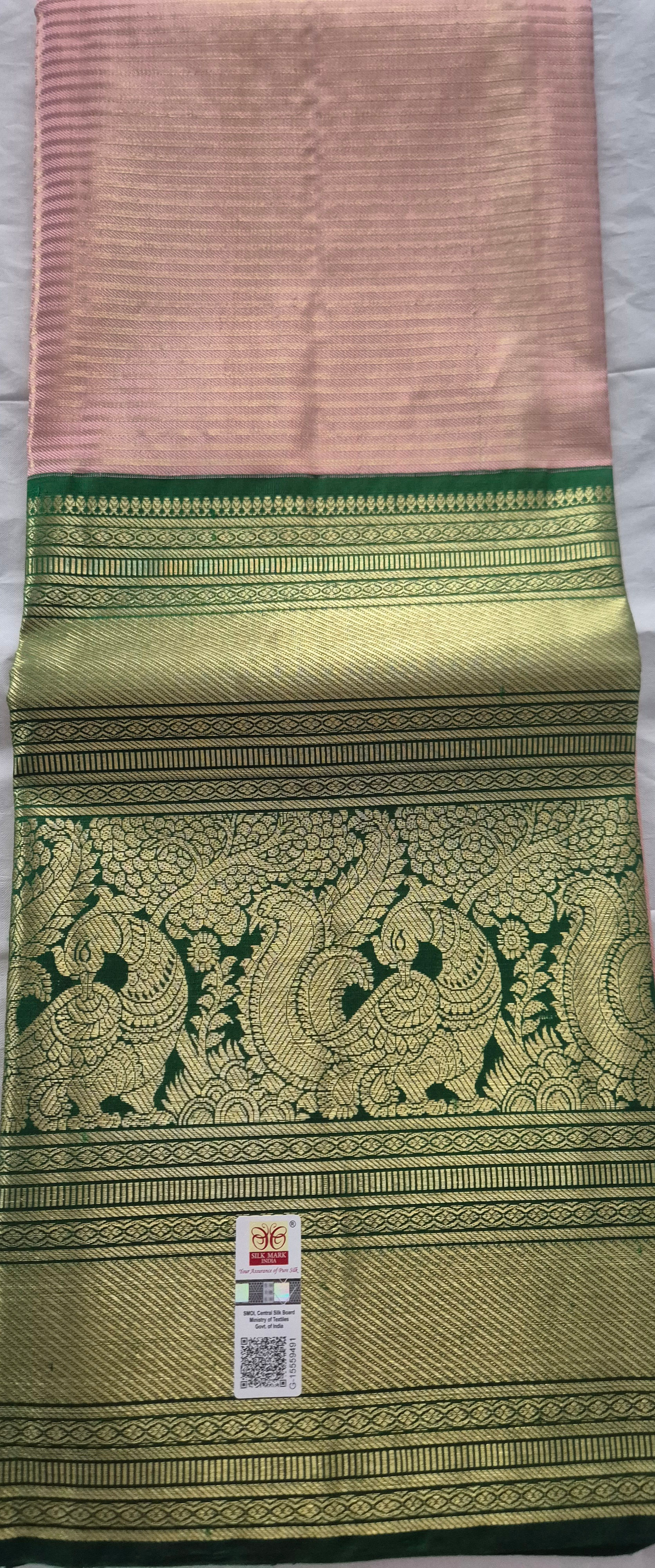 Pure kanchipuram pattu Lehangas* 5metres 

Free size lehanges adults* exclusive 