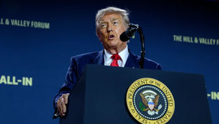 Trump Voices AI Concerns During UK Tech Partnership Deal