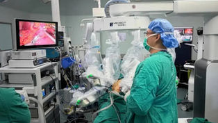 Chinese Robot Autonomously Performs Pig Surgery with AI Model