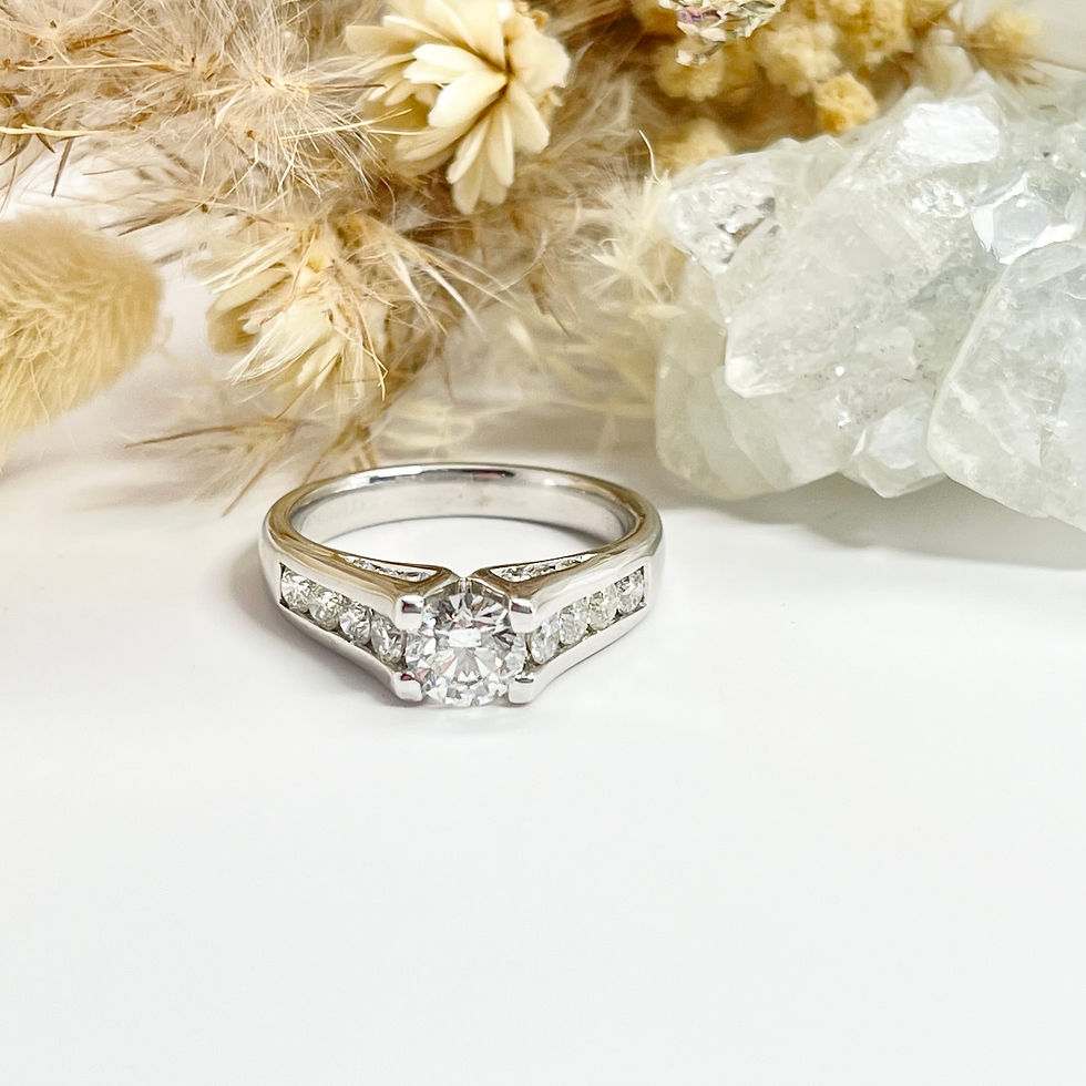 Thumbnail: 14Kt White Gold Diamond Ring
