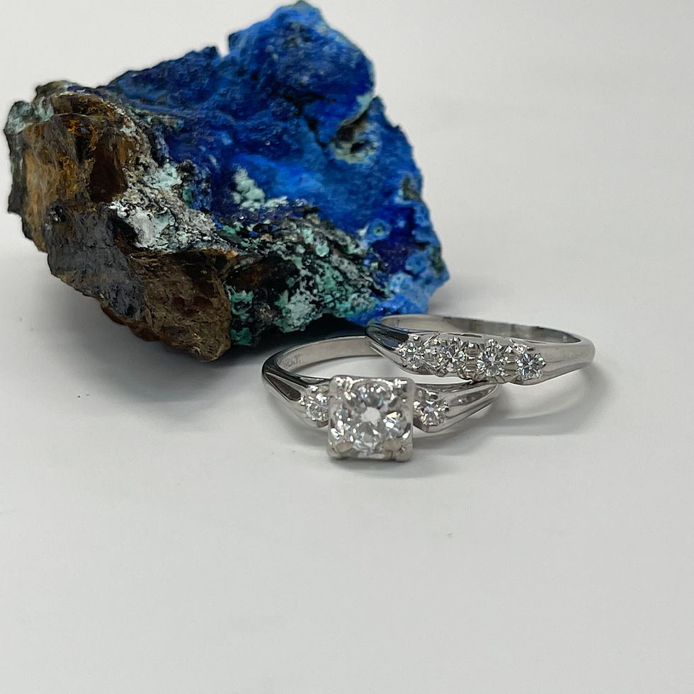 Thumbnail: Platinum Engagement Set