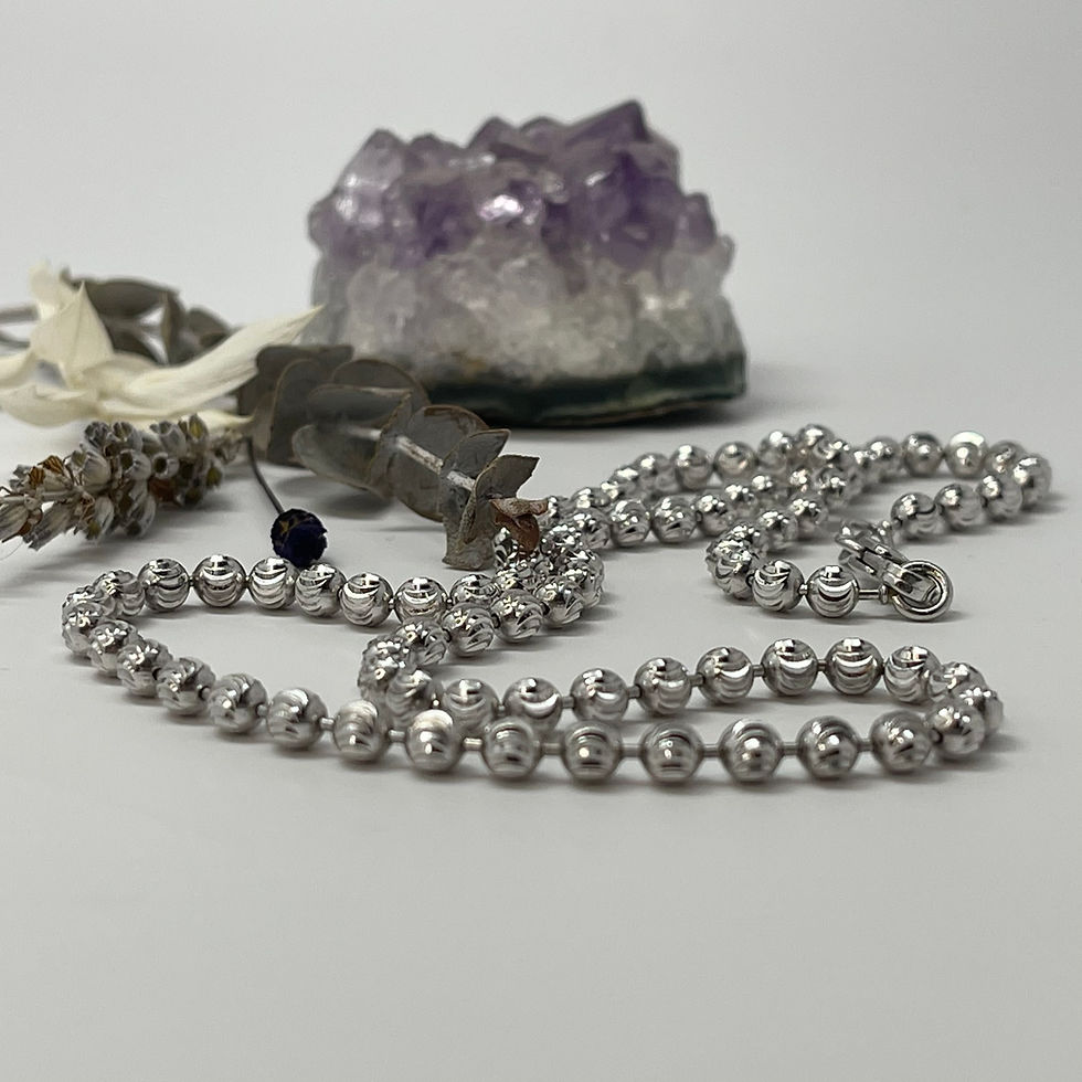 Thumbnail: 14K White Gold Diamond Cut Ball Necklace 18"
