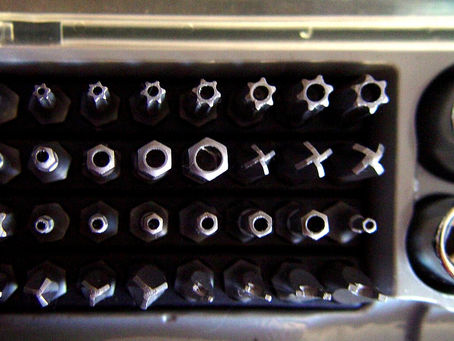 Vis cruciforme ou Torx