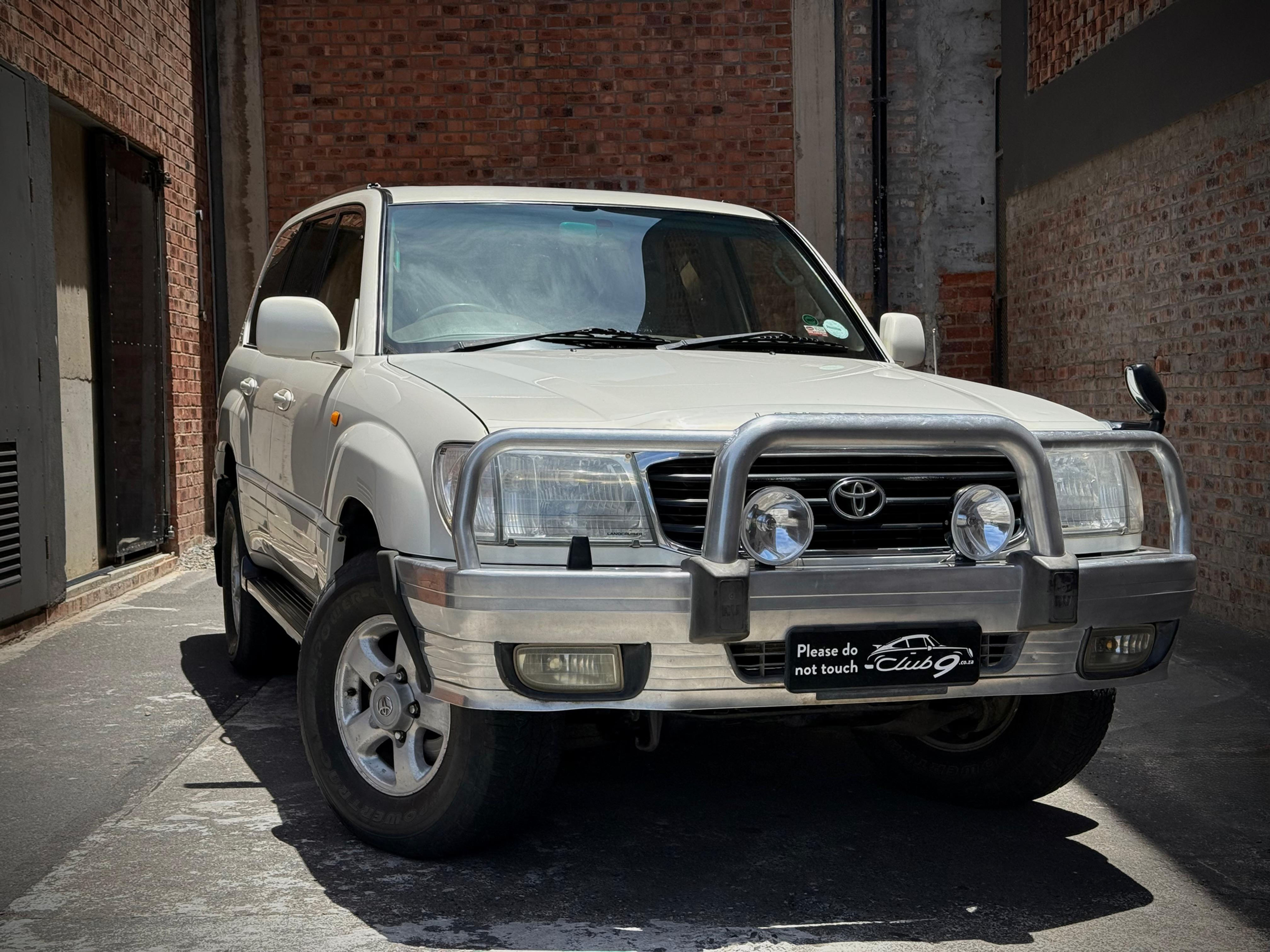 Toyota Landcruiser VX