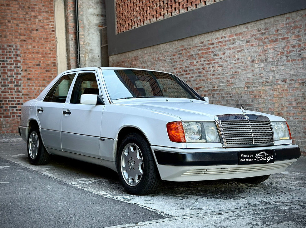 Thumbnail: Mercedes-Benz 230E