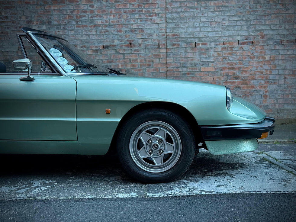 Thumbnail: 1986 Alfa Romeo Spider