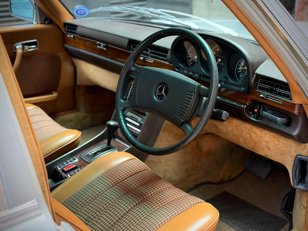 Thumbnail: Mercedes-Benz 350SE